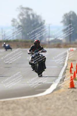 media/Sep-20-2025-TrackDaz (Sat) [[27f0cde673]]/B Group/220pm (Turn 9)/